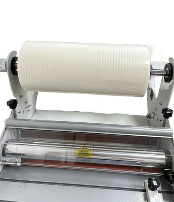 좋은 가격 2000m 길이 스크래치 저항성 매트 라미네이트 포장 보호 필름 온라인으로