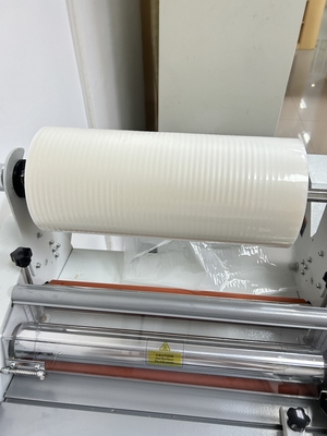 Good price 프리미엄 패키지 솔루션을 위한 지속가능한 고성능 BOPP 제거성 보호 필름 라크 온라인으로