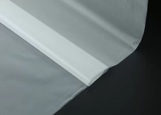 좋은 가격 -40°C ~ 120°C 온도 내성 12-30 미크론 두께의 라미네이션 필름 롤과 강화된 보호를 위해 EVA 접착층 온라인으로